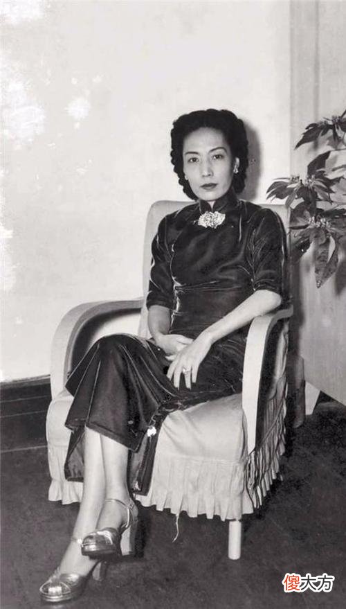 【历史故事】杜月笙帮梅兰芳的妻子孟小冬离婚，最后孟小冬成了他老婆，太绝了