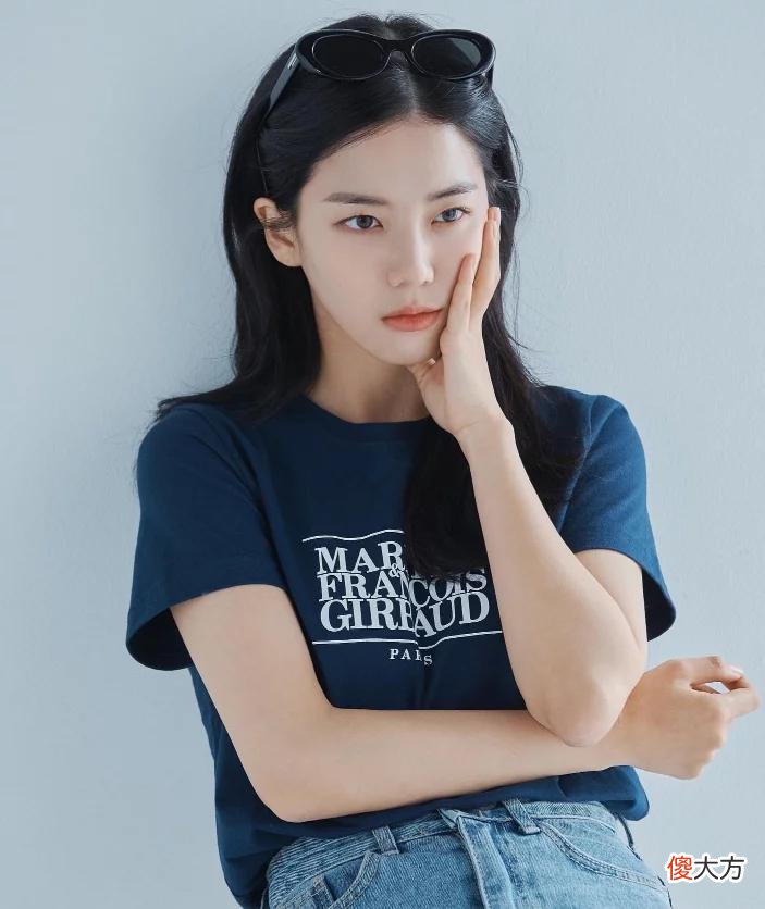 【时尚一点】ins时尚博主chaemm兼具甜美与女人味的风格 可盐可甜的代表