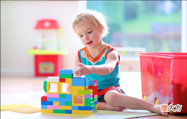 幼儿园阶段是专注力训练关键期，上学后差距逐渐明显，在家也可练