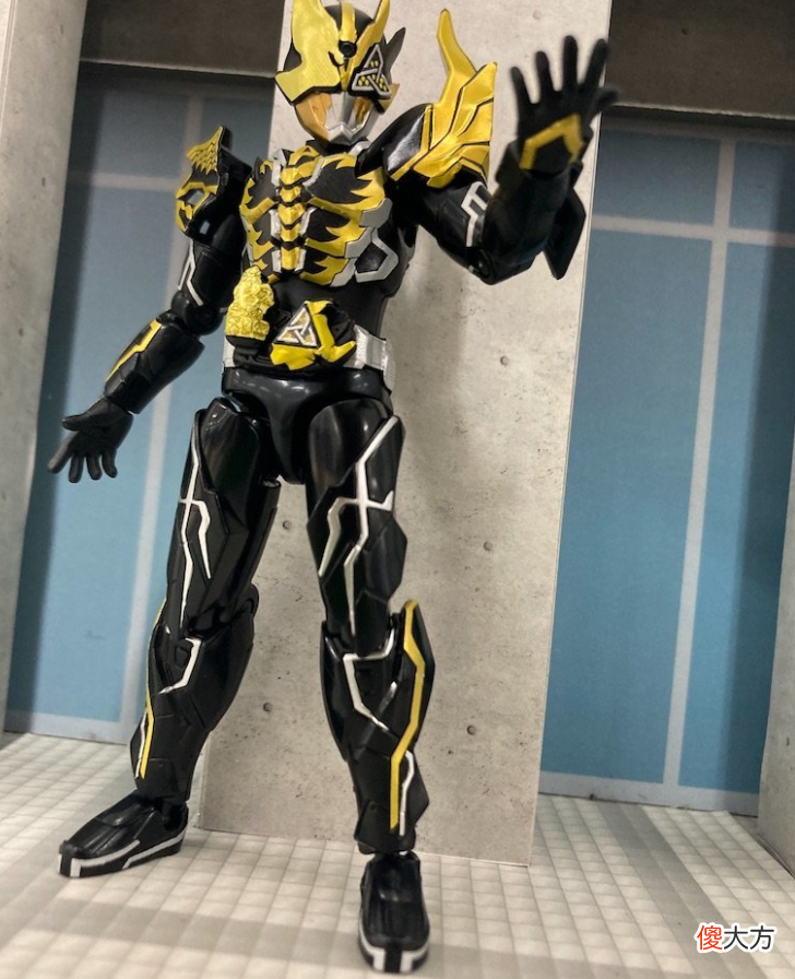 【游戏世界】假面骑士juuga官方推出周边玩具速度堪称一绝
