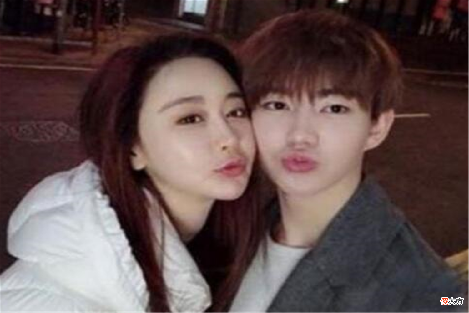 韩国42岁女星，嫁给比自己小18岁的中国富二代，生娃后尽显矛盾