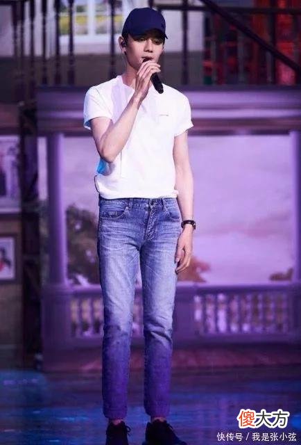 【时尚一点】变成“中年油腻男”的标志，不是快见底的发量，而是掉档次的穿搭