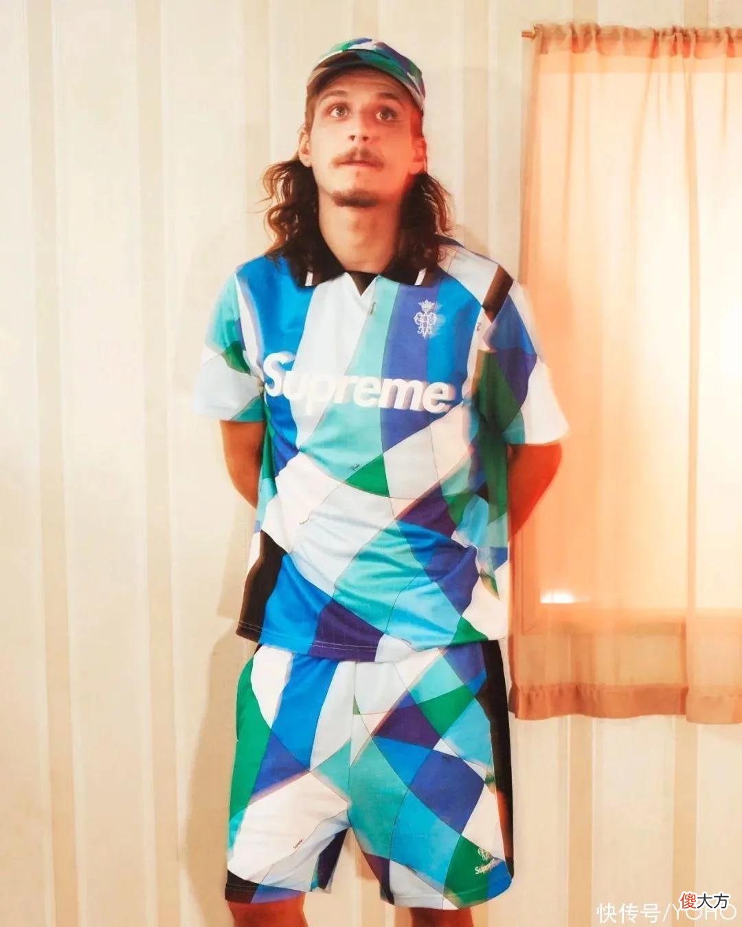【就爱时尚】接棒 ESSENTIALS，球衣成下一代「潮流校服」？