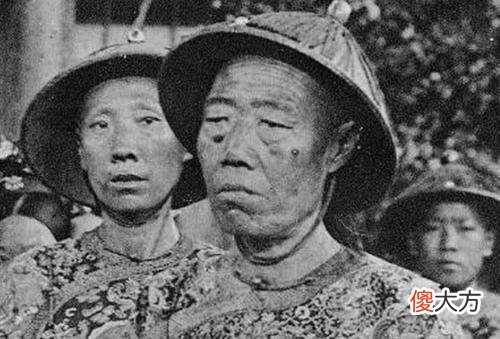 【历史故事】历史上的太监李莲英，他的书法水平可以秒杀当代的一些大师
