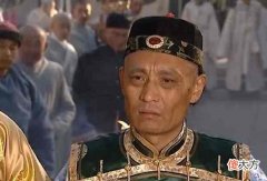 【爱历史】胤祉一直潜心学术，夺嫡时也支持雍正，为何仍被雍正下黑手？