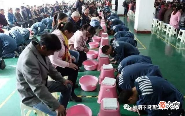 疫情防控闯卡人有错，父母有责，古书上记载的两则惯子如杀子典故