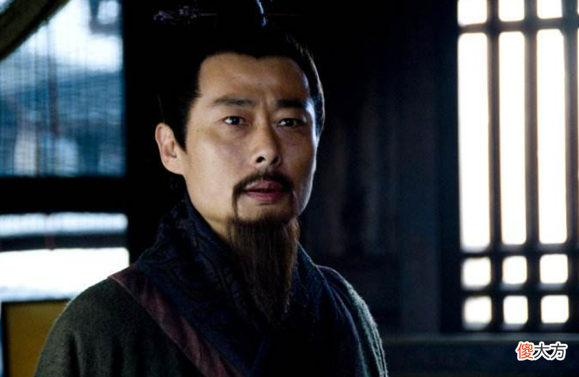 【爱历史】草船借箭时,曹操为何不放火箭?原来诸葛还留有一计