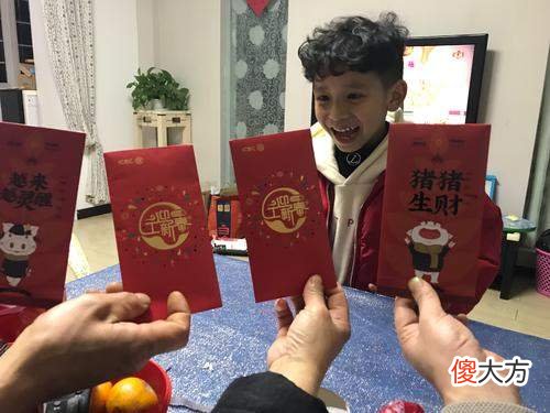 为啥姥姥姥爷给孩子的压岁钱，普遍比爷爷奶奶多？原因很真实