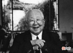 【历史故事】马未都话启功：一直自许姓启名功，其实是雍正皇帝的第九世孙