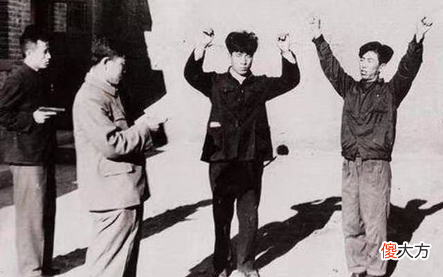 【爱历史】张清安因超生被罚而不满，带领1000人称帝，还封蒋介石为王