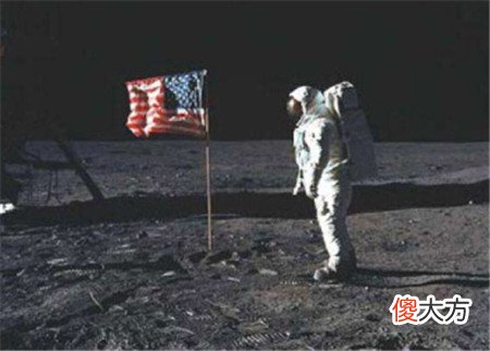 4000万封口费！美国登月第一人死因曝光，外界震惊