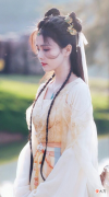 【时尚一点】《长月烬明》的白鹿也太美了！我看到了未来“古偶剧”的希望