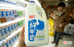 纯牛奶都一样？错了！选错了孩子遭罪，选对了才会事半功倍