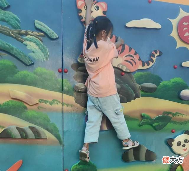孩子慢，我们只需要静待花开就好