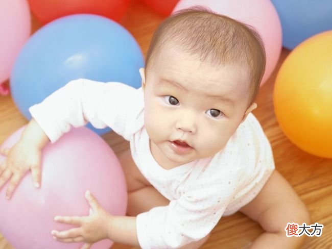 新年亲子时光：如何跟0-12月龄的宝宝互动？推荐这些游戏！