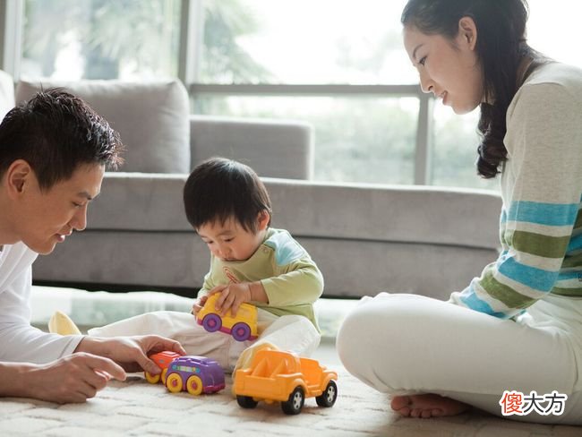 新年亲子时光：如何跟0-12月龄的宝宝互动？推荐这些游戏！