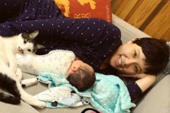 没哭过的月子才幸福，月子期要避免“低落情绪”，要梳理好情绪