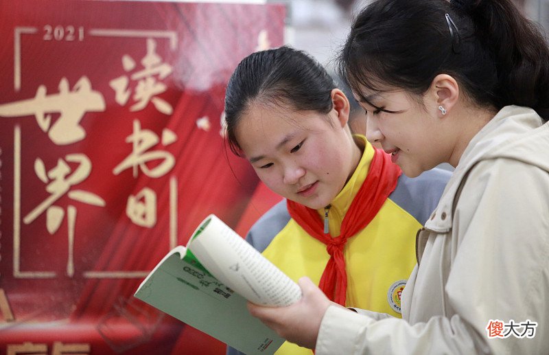 为了孩子将来逆袭，工人、农民等底层父母，最好不要干涉孩子学习
