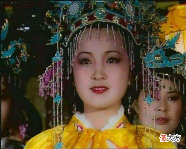 【历史故事】红楼梦里元春省亲为什么在晚上进行？真如人们所说的那么恐怖吗？