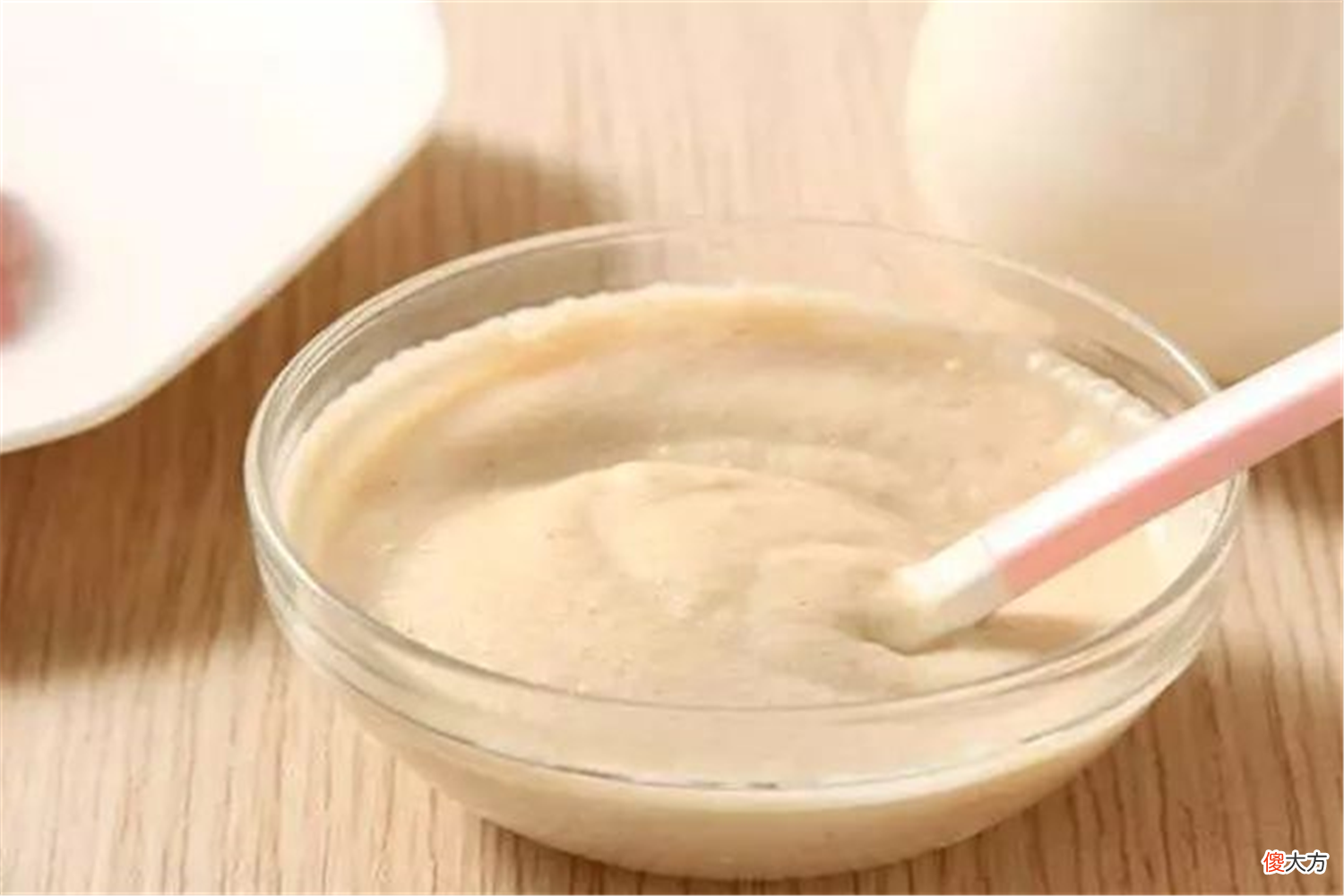保姆误将这种食物与米粉混合，6个月娃被送医院，辅食添加要当心