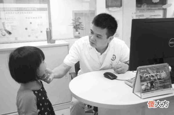 “强迫式午睡”一年,孩子不长个儿了?医生斥责:太无知