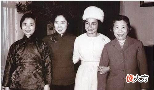 【爱历史】柬埔寨太后莫尼列，历经半个世纪的风雨雨，留下了动人篇章