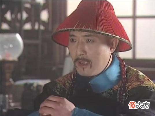 【历史故事】乾隆大骂鄂昌“忘本”，鄂昌也和胡中藻一样，被处以死刑