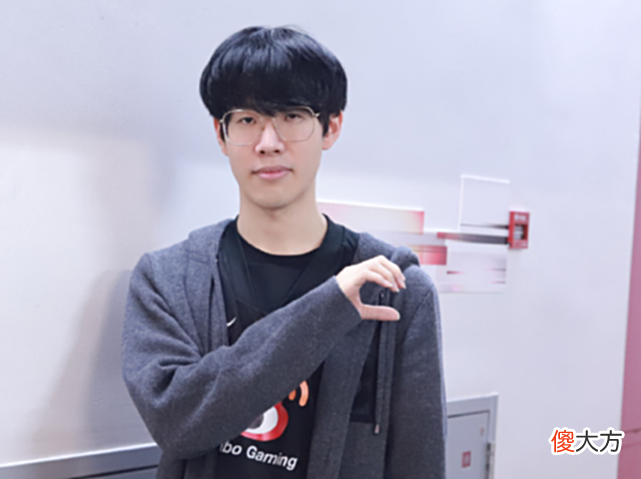 【游戏世界】外网热议LNG击败WBG：theshy被高估了！季后赛WBG会让人失望