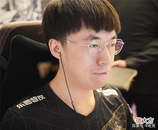 【游戏迷】小虎为阿狸正名却拿不到mvp，联盟被指故意为之：控mvp数量