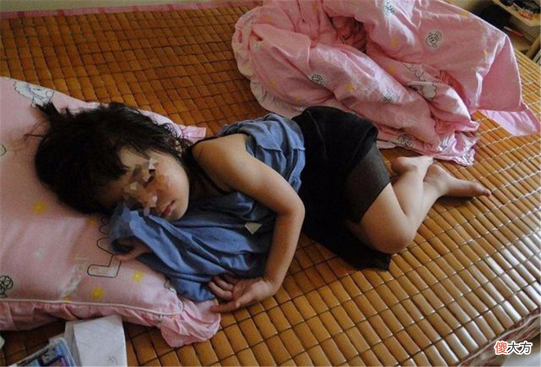 孩子有这些睡眠坏习惯，身高发育可能会落后同龄娃一大截，要留心