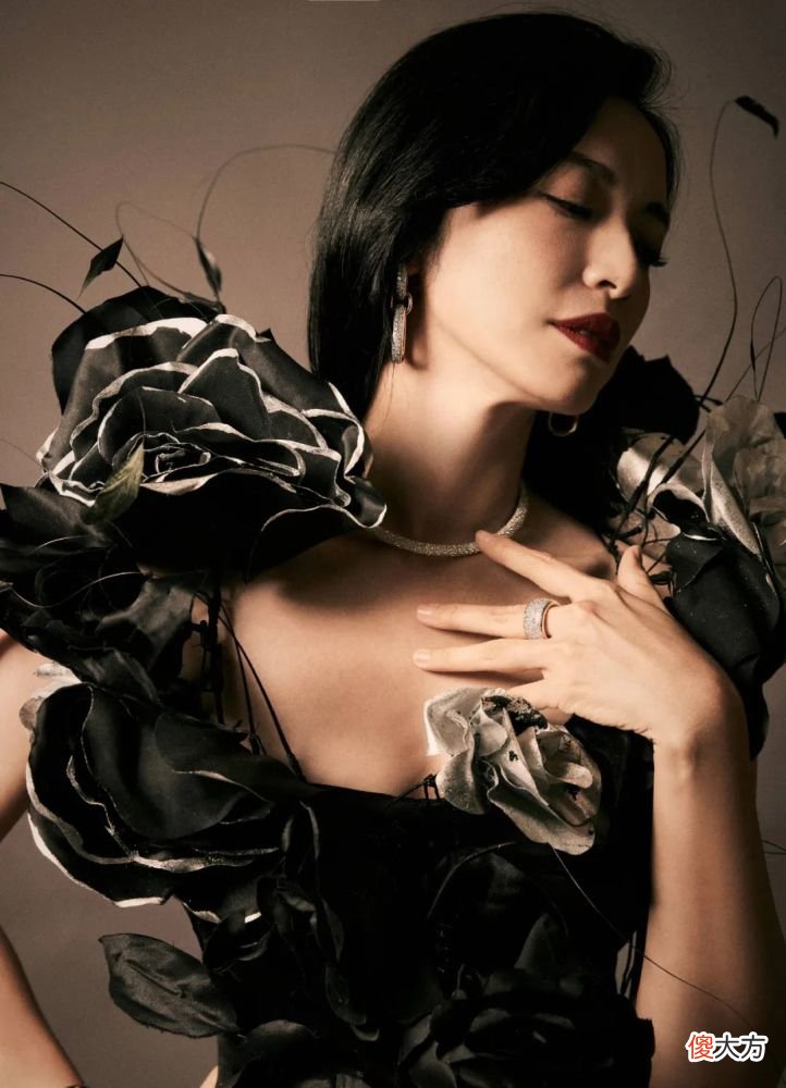 【时尚一点】这次的女明星红毯PK,是哪个段位?
