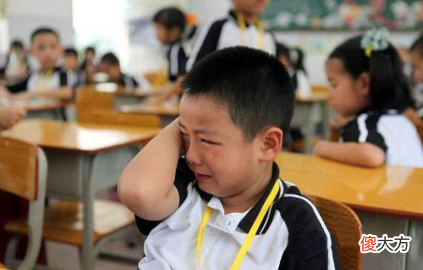 有“拖延症”的孩子，可能不会完全改正，家长可以从3方面引导他