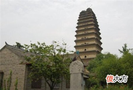 陕西有座奇塔，1300年经历70多次地震，裂开还会“自我愈合”