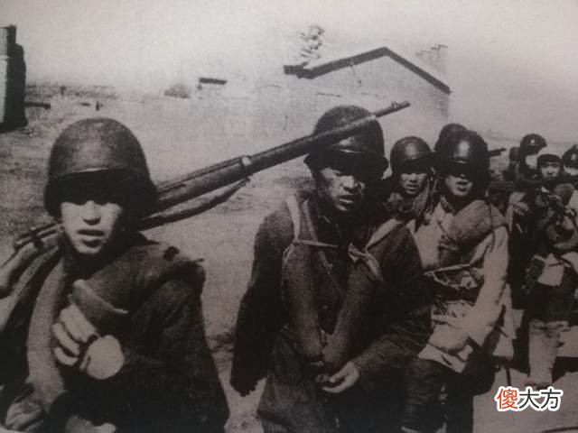 【爱历史】此人是把上级逼到自杀的国军军长，却到死不肯服软，被关到69岁