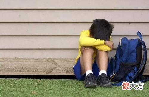 学校“贼容易”被欺负的3种学生，家长还不自知，老师：事出有因