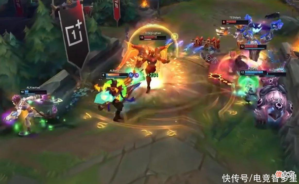 【游戏世界】锁定LPL常规赛第一！TES轻松2-0带走AL，左手这次一阵稳了？
