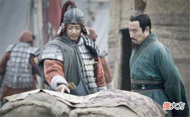 【爱历史】韩信被杀后，萧何看着他的尸体，冷冷地说了4个字，被人诟病至今