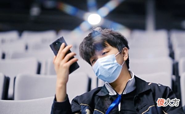 【游戏迷】为何RNGM训练到凌晨三点，还是输给了EDGM？解说的评价太到位