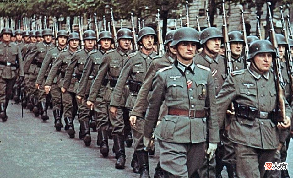 【爱历史】180万德军围攻苏军，莫斯科战役有多惨烈？斯大林如何绝地反击？
