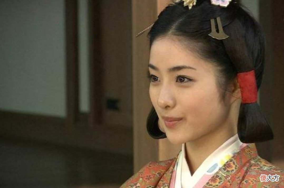 【爱历史】中国古代女性崇尚三从四德，日本古代的女性教养受何影响？