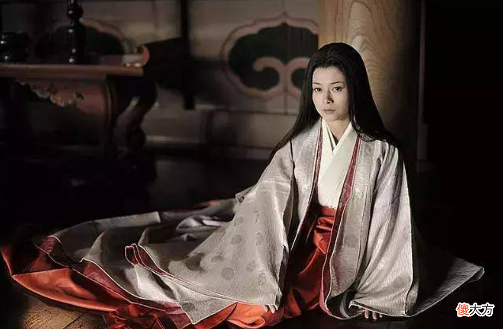 【爱历史】中国古代女性崇尚三从四德,日本古代的女性教养受何影响?