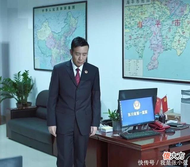 【就爱时尚】今年火了“厅局风”穿搭，穿得局里局气才高级，这些标配记得收藏