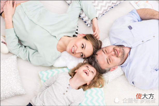 父母到底能够给到孩子什么，才能保证他们平安顺遂地过好这一生？