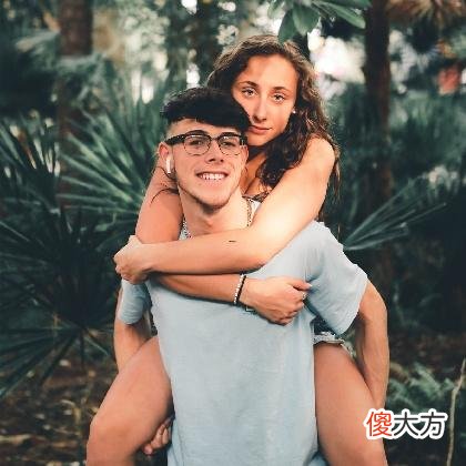 梦见死人打电话