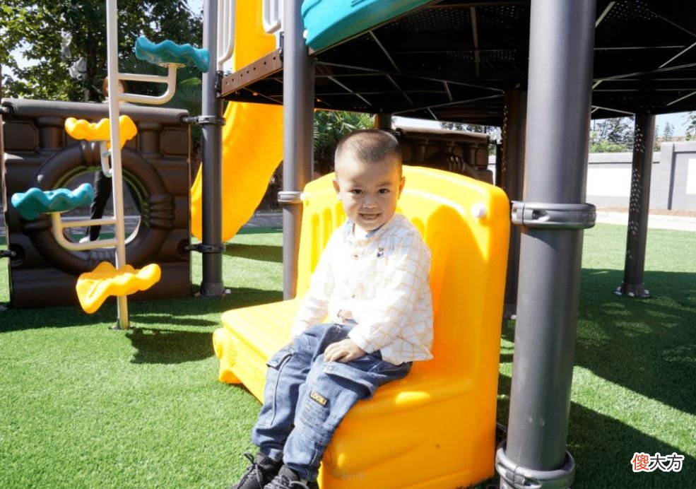 宝宝半夜突然大哭怎么哄？如果有这几种情况，要及时看医生