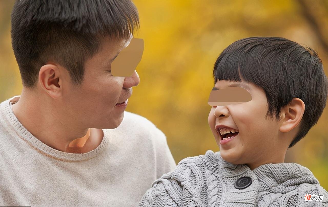 孩子变自卑，原生家庭是主因，家长采取这些方法，纠正他的自卑心
