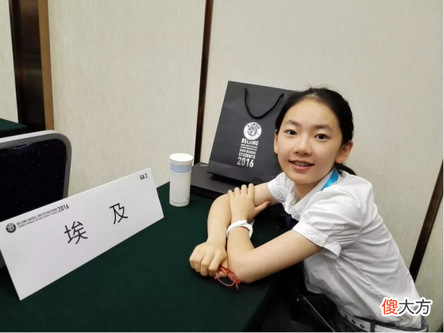 【历史故事】开学就别逼孩子啃书了！看完这套历史漫画书，比死记硬背好得多