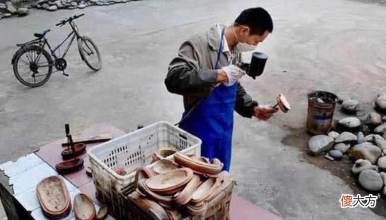 【爱历史】宝物被毁专家痛惜，专家：这不仅是真的金子，还是辽国金牌