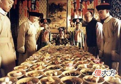 【爱历史】清朝大太监李莲英，为什么受到慈禧的青睐？凭借一门手艺