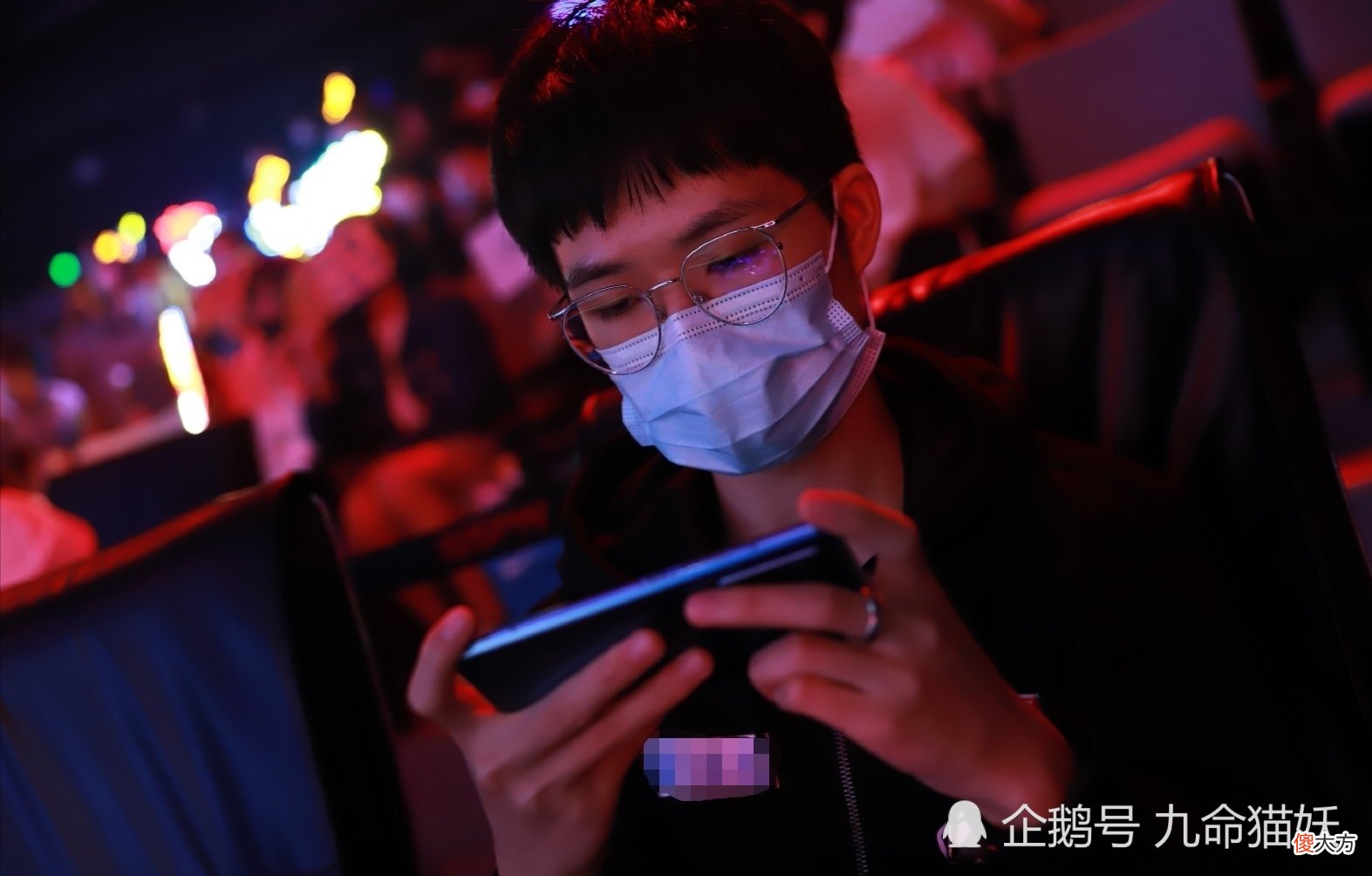 【游戏世界】久诚：给我个机会。GK：怎么给？……DYG全员：对不起，我们都是卧底！